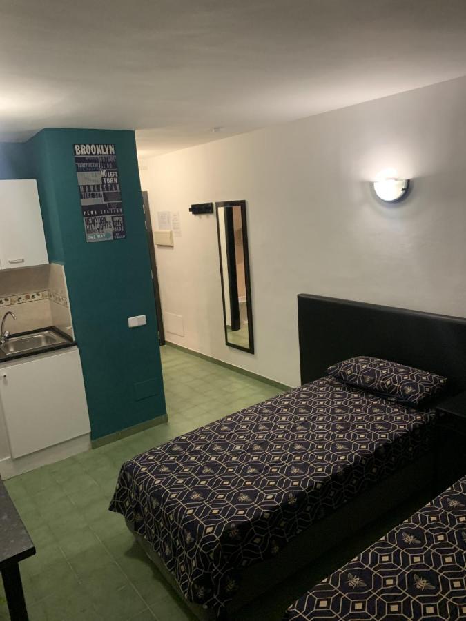 Coconut Apartments - Adults Only Magaluf  Dış mekan fotoğraf