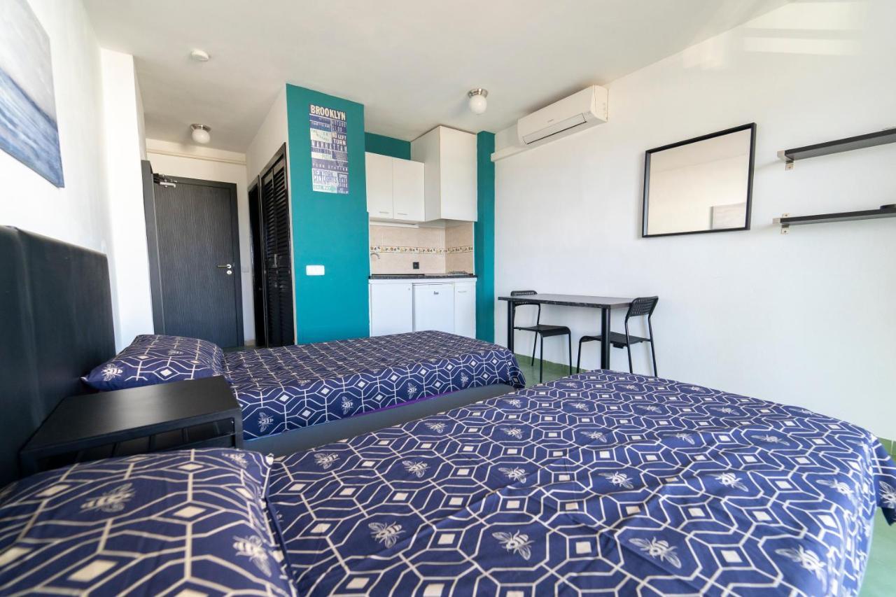 Coconut Apartments - Adults Only Magaluf  Dış mekan fotoğraf