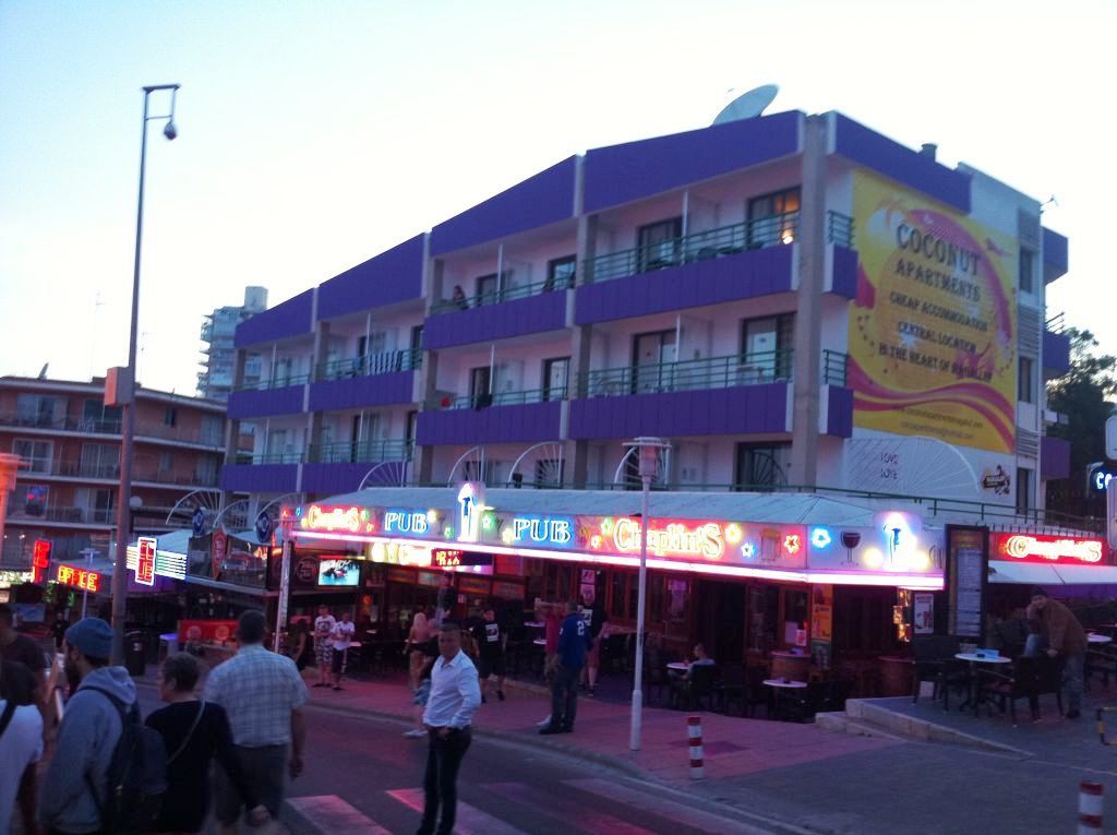 Coconut Apartments - Adults Only Magaluf  Dış mekan fotoğraf